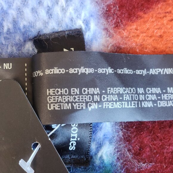 NWT Zara Scarf Oblong Diamond Argyle Soft Thick - Picture 3 of 4